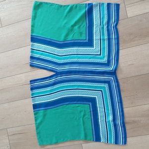 Ann Taylor | Boho Hankerchief Top, Size XS/S, Blue/Green